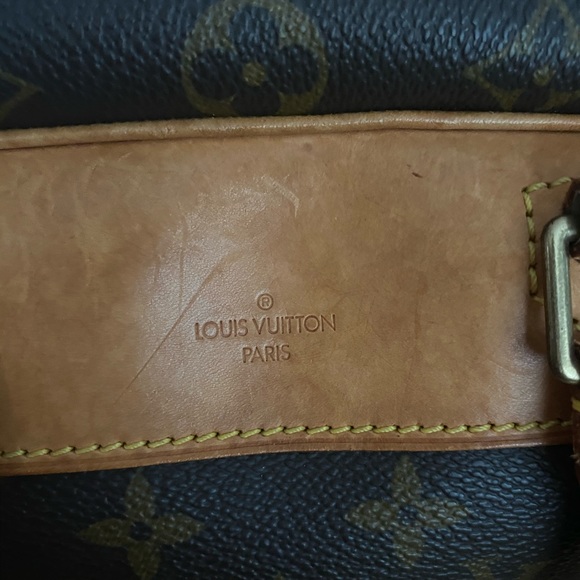 SOLD Authentic Louis Vuitton DeauVille Tote - Picture 5 of 12